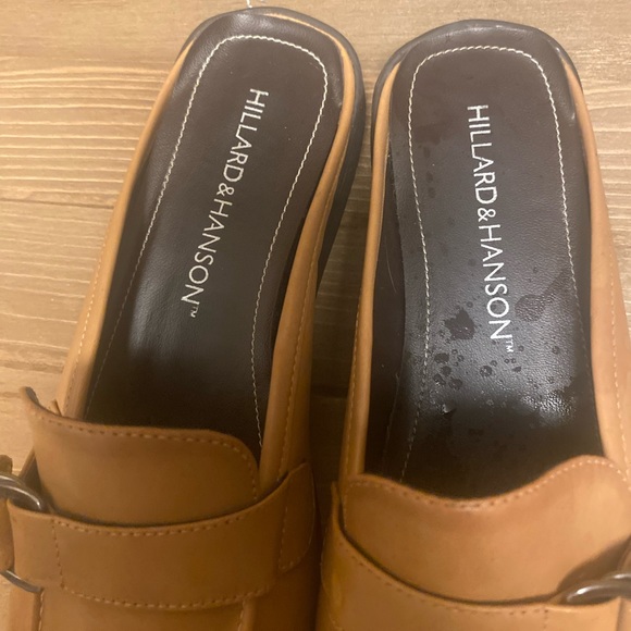 HILARD & HANSON women's size 6 slip on loafers. Upper leather - Picture 6 of 7